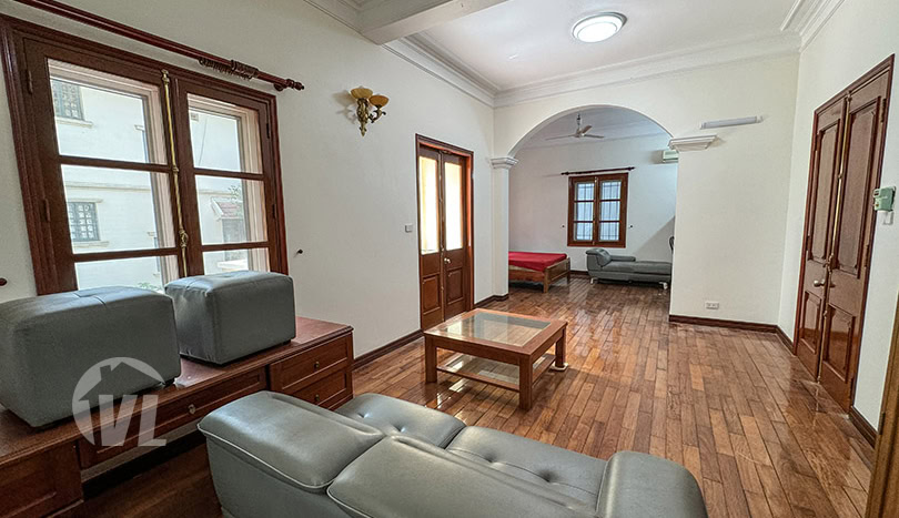 Upgraded house with large garden to rent on To Ngoc Van