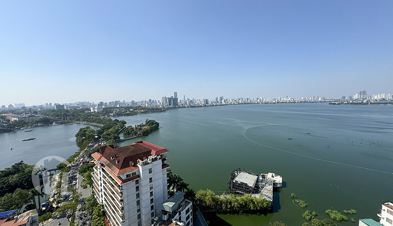 All inclusive 1 bedroom apartment with lake view in Hanoi