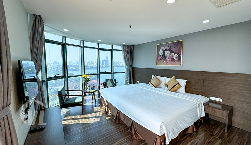 All inclusive 1 bedroom apartment with lake view in Hanoi