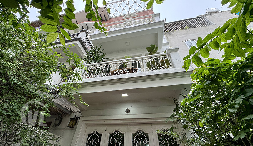 Charming 4 bedroom house in Tay Ho