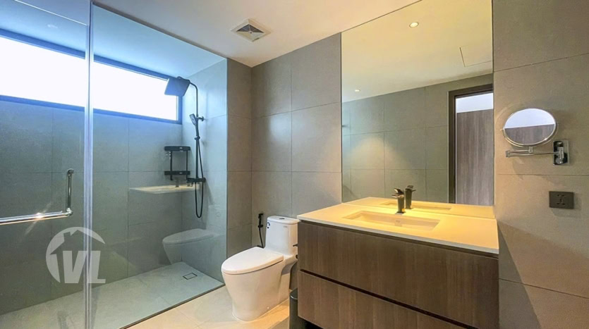 New 3 beds apartment in Tay Ho facing the West Lake