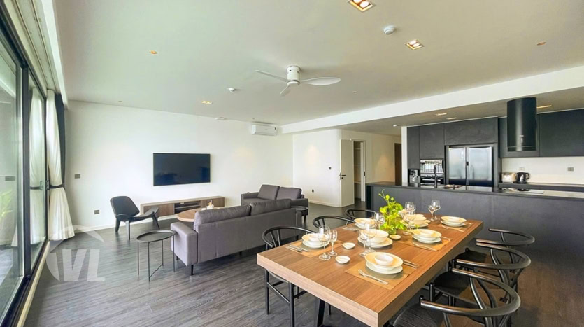 New 3 beds apartment in Tay Ho facing the West Lake