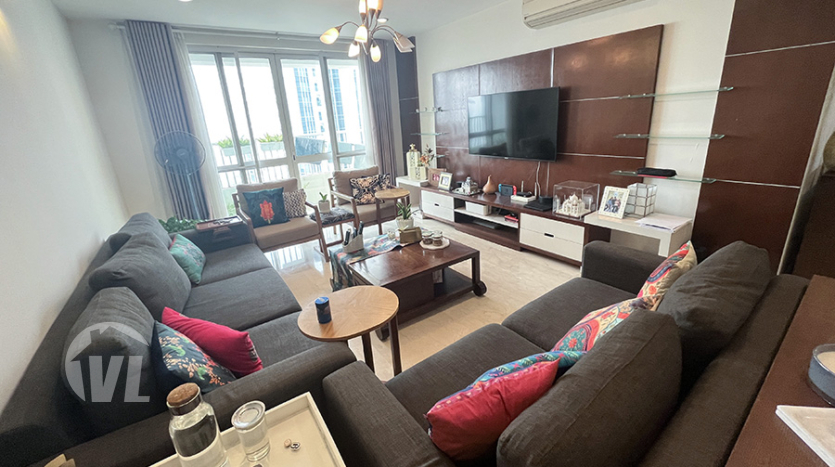 spacious 4 bedroom apartment in Ciputra compound