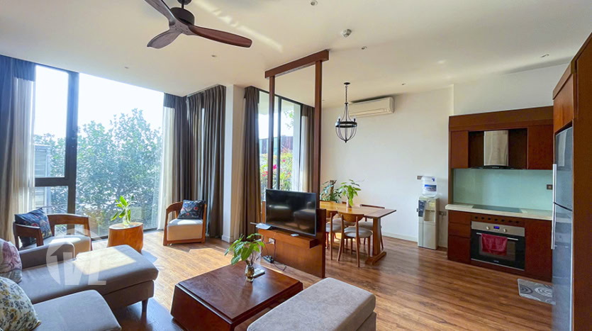 Elegant 3 bedroom apartment in Tay Ho for rent