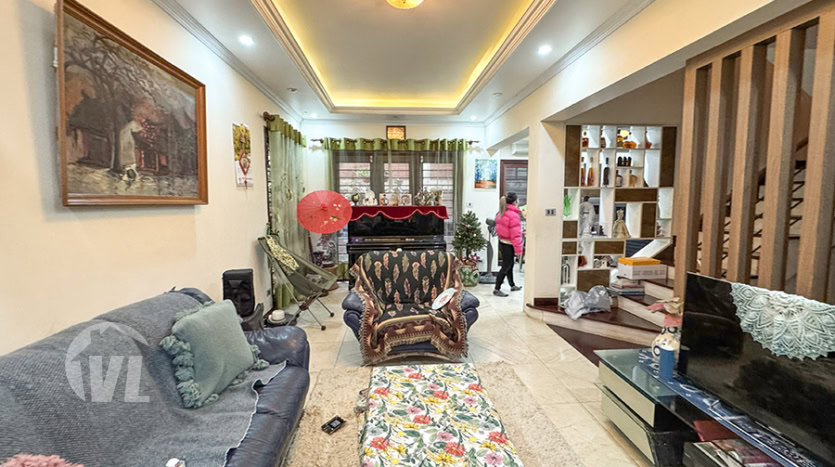 Furnished house with garden to rent in the heart of Tay Ho