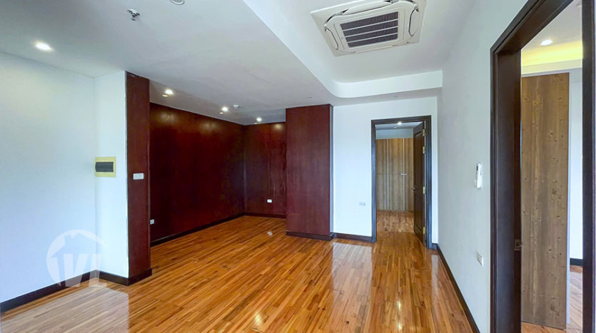 New duplex 4 bedroom apartment to lease in Tay Ho district