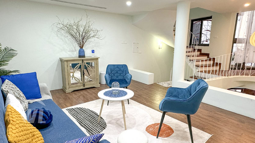 Spacious furnished house to lease close to the LFAY in Long Bien