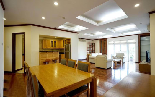 3 bedroom serviced apartment to lease in Hoan Kiem Hanoi center