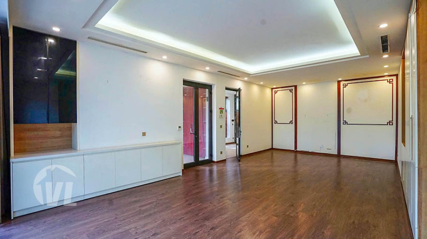 Modern 4 bedrooms villa with elevator and West Lake view in Hanoi