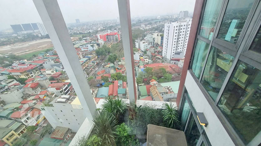 Unique_triplex_apartment_with_terrace_for_rent_in_Long_Bien_Hanoi