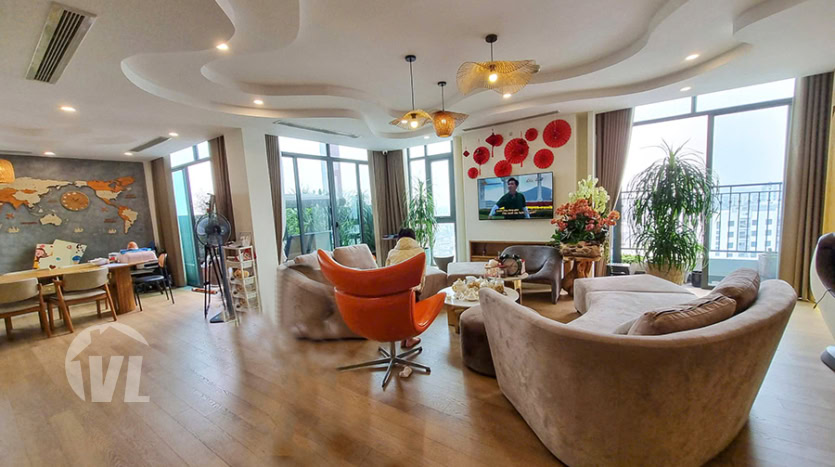 Unique_triplex_apartment_with_terrace_for_rent_in_Long_Bien_Hanoi