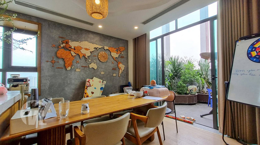 Unique_triplex_apartment_with_terrace_for_rent_in_Long_Bien_Hanoi