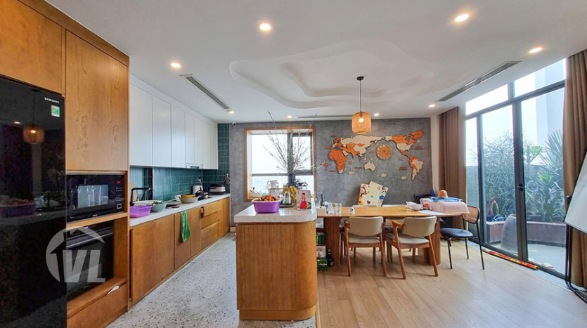 Unique_triplex_apartment_with_terrace_for_rent_in_Long_Bien_Hanoi