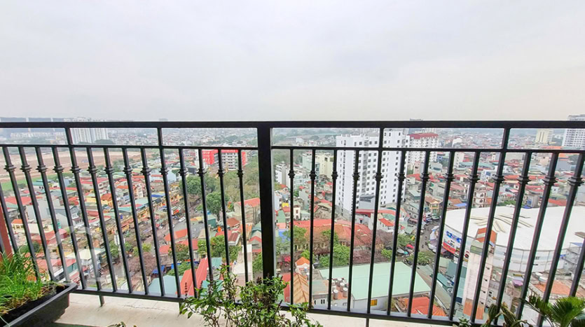 Unique_triplex_apartment_with_terrace_for_rent_in_Long_Bien_Hanoi