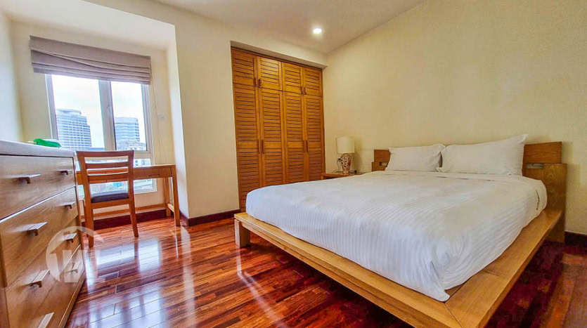 134 sq m 2 bedroom apartment to lease in Hoan Kiem on a high floor