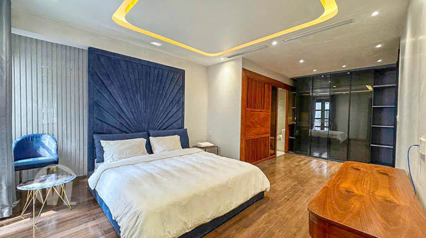 4 bed 4 bath new house for rent with garden in Tay Ho