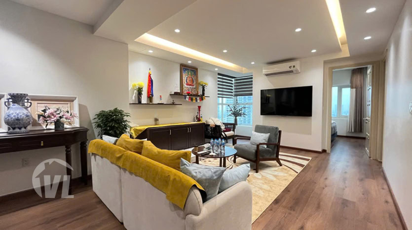 Brand-new 3 bedroom apartment in G Ciputra