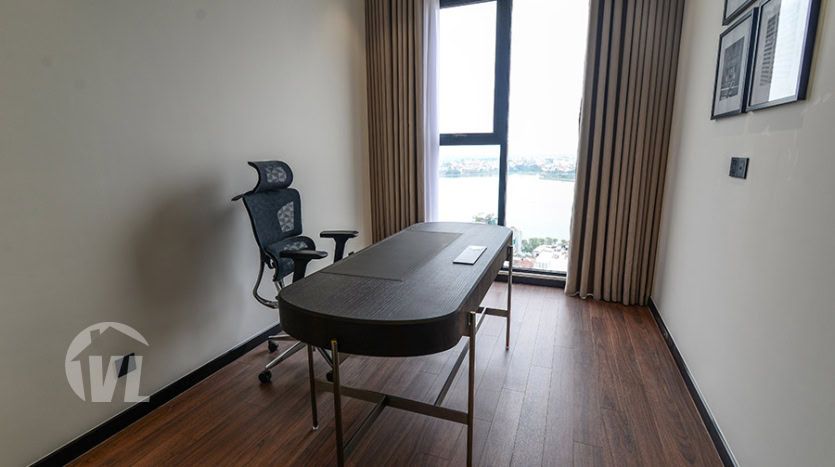 Brand new furnished 4 bedroom high floor apartment in Heritage facing the West Lake