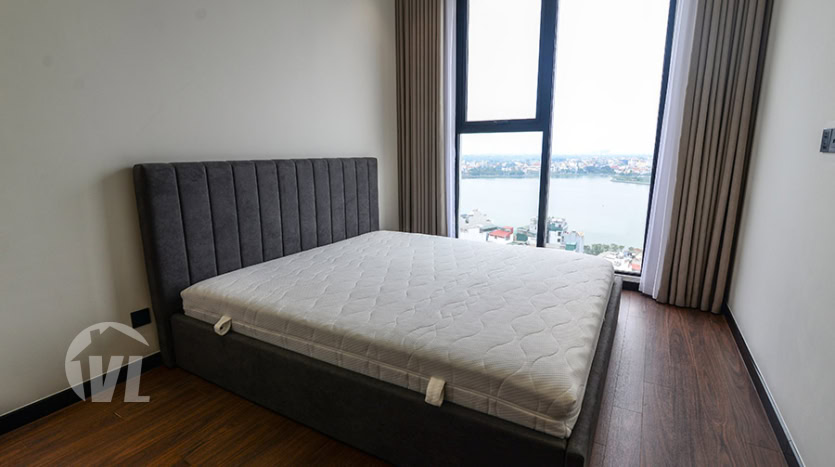 Brand new furnished 4 bedroom high floor apartment in Heritage facing the West Lake