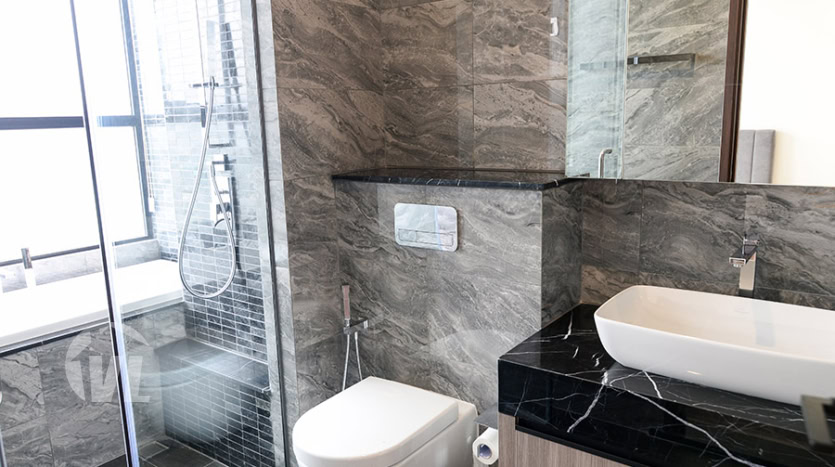 Brand new furnished 4 bedroom high floor apartment in Heritage facing the West Lake