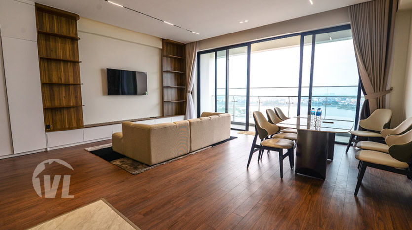 Brand new furnished 4 bedroom high floor apartment in Heritage facing the West Lake