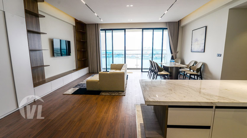 Brand new furnished 4 bedroom high floor apartment in Heritage facing the West Lake