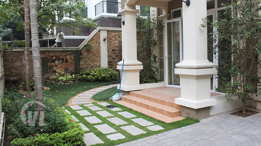 Spacious 5-Bedroom Villa for Rent in Ciputra with Lake View