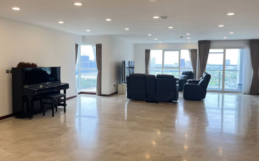 Elegant 4 bedroom apartment in L1 Ciputra- 267 sq m