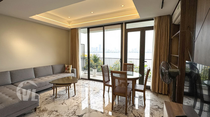 Lake view 3 bedroom apartment for rent in Vu Mien Tay Ho