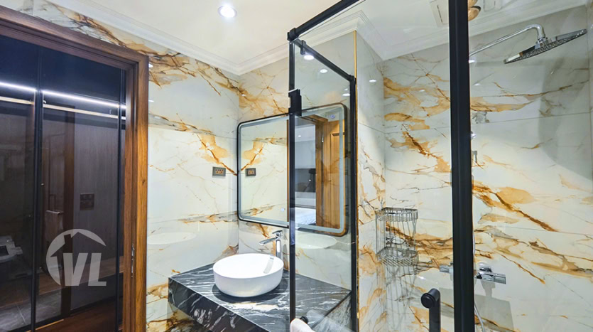 Spacious & Modern 4-Bedroom Apartment for Rent in Tay Ho