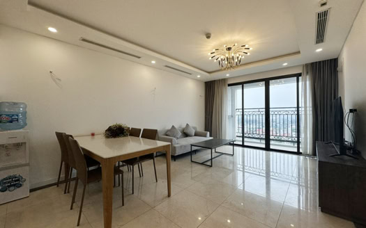 Affordable 3 bedroom apartment in Tay Ho