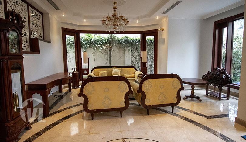 Ambassador villa in Ciputra to rent with large outdoor space