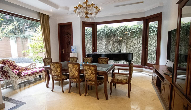 Ambassador villa in Ciputra to rent with large outdoor space