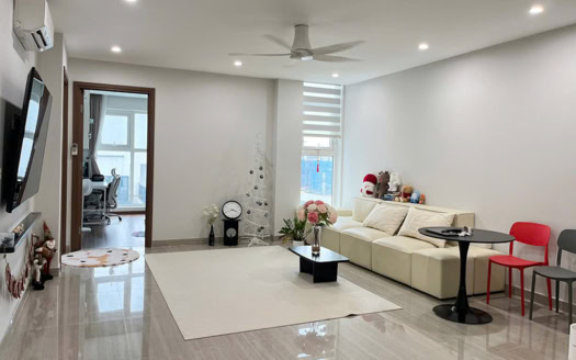 Modern 3-Bedroom Apartment for Rent in The Link 345, Ciputra