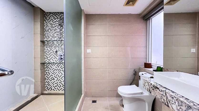 Spacious 3-Bedroom Serviced Apartment with Stunning West Lake View