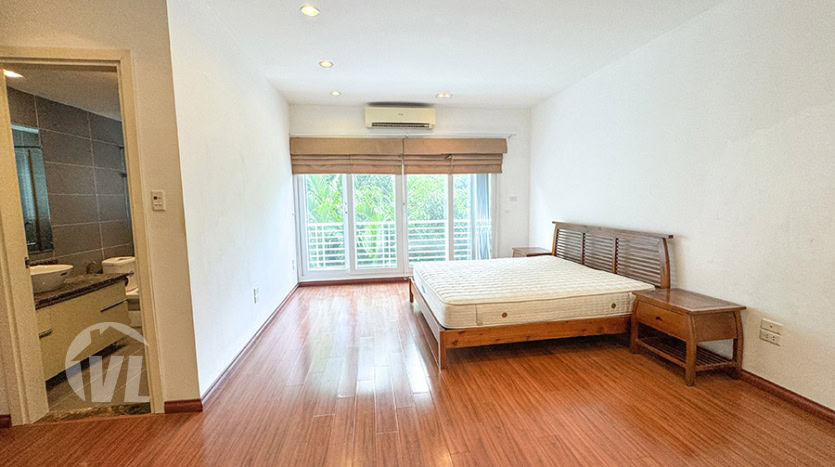 Modern Furnished 5-Bedroom Villa for Rent in Tay Ho