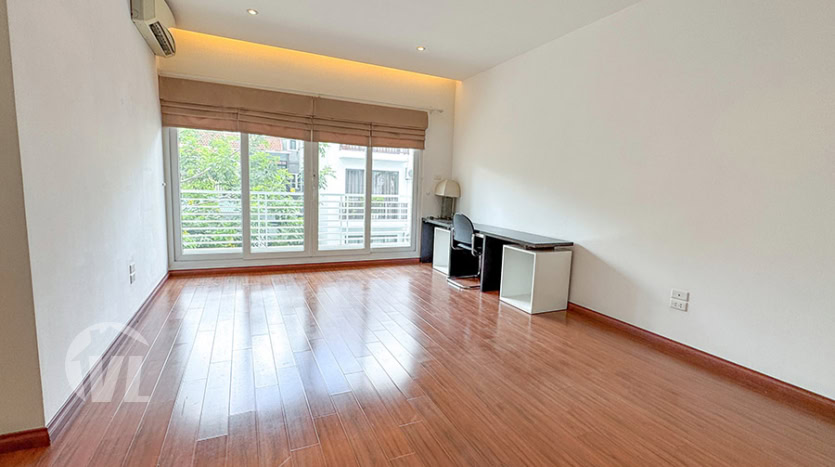 Modern Furnished 5-Bedroom Villa for Rent in Tay Ho