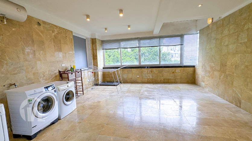 Modern Furnished 5-Bedroom Villa for Rent in Tay Ho