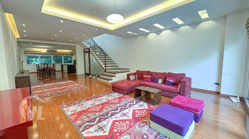 Modern Furnished 5-Bedroom Villa for Rent in Tay Ho