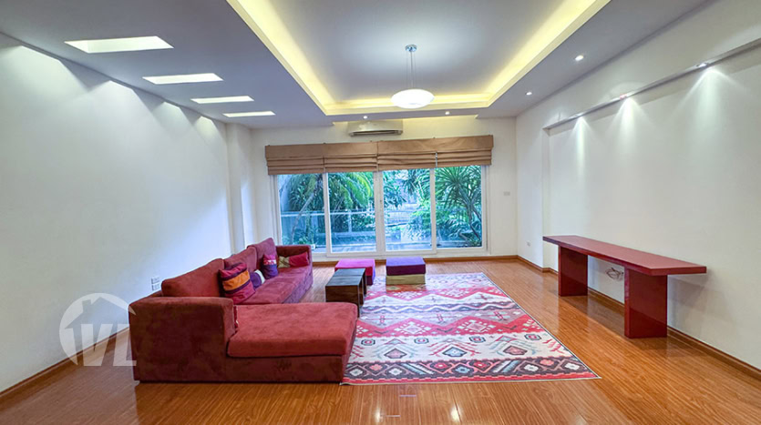 Modern Furnished 5-Bedroom Villa for Rent in Tay Ho