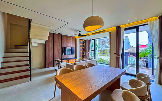 Discover modern living in this stunning brand-new 3-bedroom duplex located in the heart of Tay Ho Ward, one of Hanoi’s most sought-after residential areas.