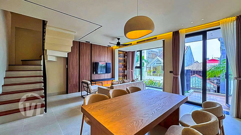 Discover modern living in this stunning brand-new 3-bedroom duplex located in the heart of Tay Ho Ward, one of Hanoi’s most sought-after residential areas.