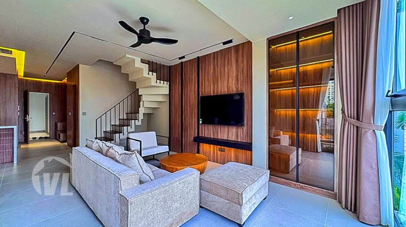 Discover modern living in this stunning brand-new 3-bedroom duplex located in the heart of Tay Ho Ward, one of Hanoi’s most sought-after residential areas.