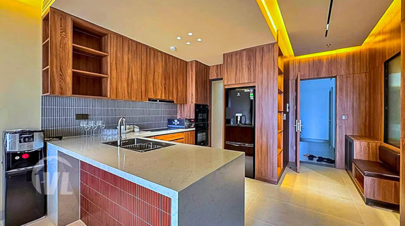 Discover modern living in this stunning brand-new 3-bedroom duplex located in the heart of Tay Ho Ward, one of Hanoi’s most sought-after residential areas.