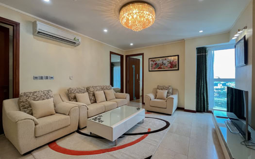 Bright 3 bedroom apartment in L1 Ciputra