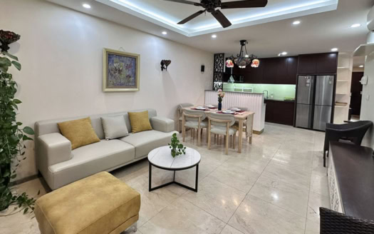 Elegant 3 bedroom apartment in D'le Roi Soleil