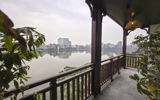 Brand new 4 bedroom apartment for rent facing the West Lake in Tay Ho