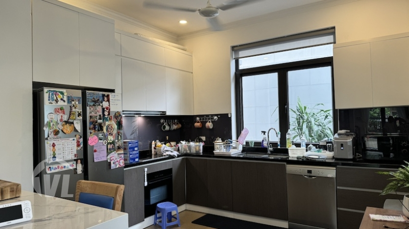 Corner house to rent in Ciputra partly furnished 5 beds 3 baths