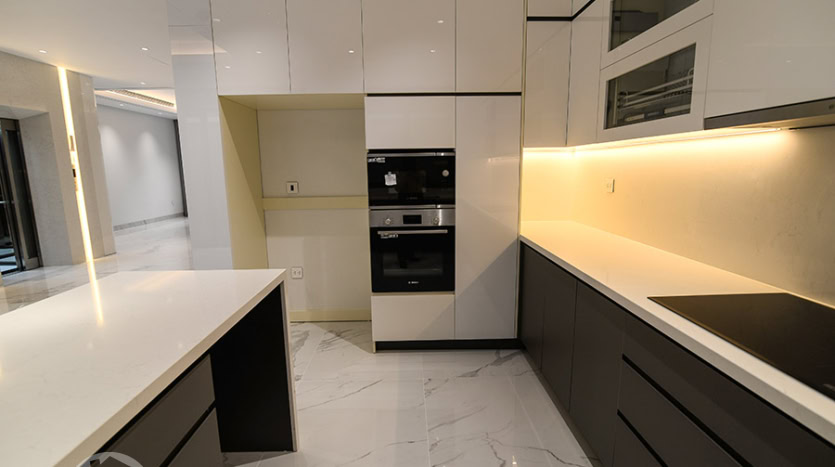 Brand-New 5-Bedroom House for Rent in Ciputra – Private Lift