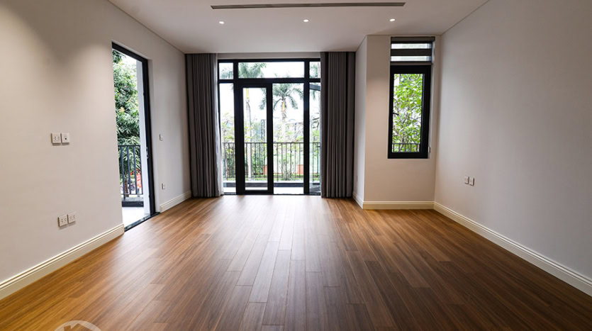 Brand-New 5-Bedroom House for Rent in Ciputra – Private Lift